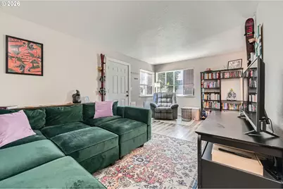 1643 NE 74th Ave, Portland, OR 97213 - Photo 7