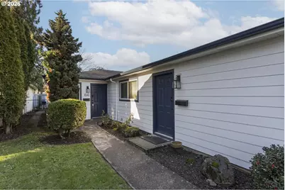 1643 NE 74th Ave, Portland, OR 97213 - Photo 5