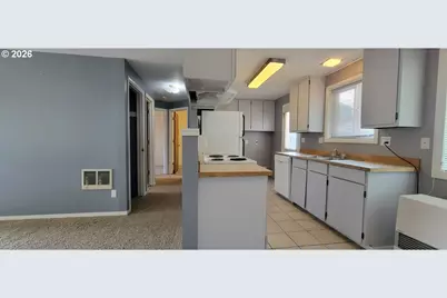 302 E Poplar, Joseph, OR 97846 - Photo 7