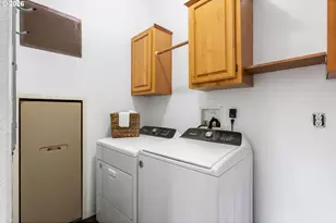 11 2nd St, Carson, WA 98610 - Photo 23