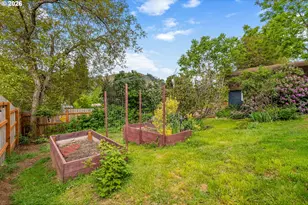 11 2nd St, Carson, WA 98610 - Photo 25