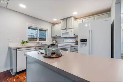 1615 Lilly Ct, Newberg, OR 97132 - Photo 11