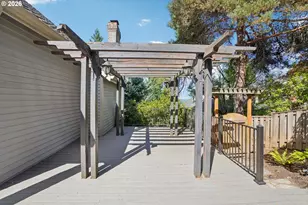 1224 Tyndall Ct, Lake Oswego, OR 97034 - Photo 41