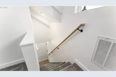 4715 NE 100th Ave, Portland, OR 97220 - Photo 17