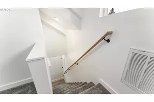 4715 NE 100th Ave, Portland, OR 97220 - Photo 17