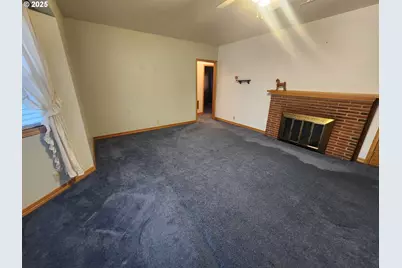 1880 Linnell Ave, Roseburg, OR 97471 - Photo 7