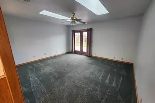 1880 Linnell Ave, Roseburg, OR 97471 - Photo 13