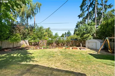 12365 SW Tremont St, Portland, OR 97225 - Photo 35