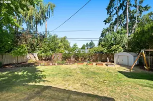12365 SW Tremont St, Portland, OR 97225 - Photo 35