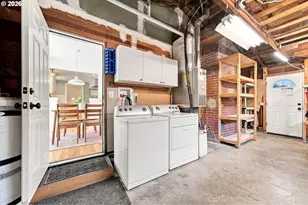12365 SW Tremont St, Portland, OR 97225 - Photo 31
