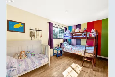 19130 NE Wasco Ct, Portland, OR 97230 - Photo 21