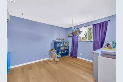 19130 NE Wasco Ct, Portland, OR 97230 - Photo 19