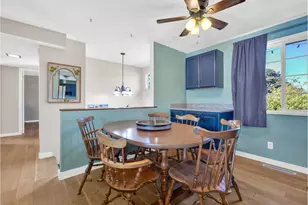 19130 NE Wasco Ct, Portland, OR 97230 - Photo 5