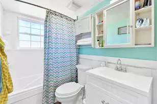 19130 NE Wasco Ct, Portland, OR 97230 - Photo 23