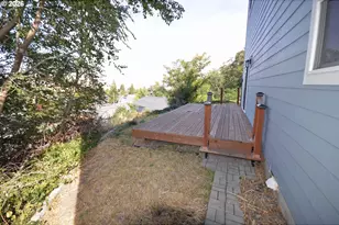 1413 E 16th St, The Dalles, OR 97058 - Photo 23