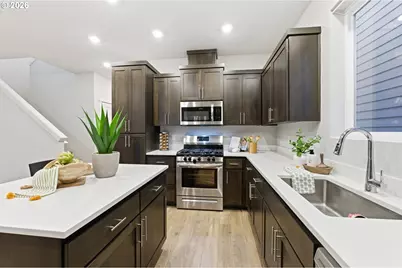 31066 NW Brooking St, North Plains, OR 97133 - Photo 9