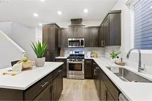 31066 NW Brooking St, North Plains, OR 97133 - Photo 9