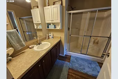 6152 Tyee Rd, Umpqua, OR 97486 - Photo 11