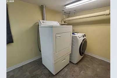 2417 N Fir St, La Grande, OR 97850 - Photo 17