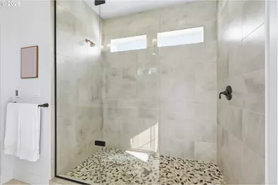 7039 SE Chinquapin Dr, Hillsboro, OR 97123 - Photo 29