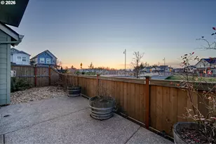 7039 SE Chinquapin Dr, Hillsboro, OR 97123 - Photo 39