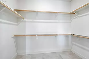 7039 SE Chinquapin Dr, Hillsboro, OR 97123 - Photo 31