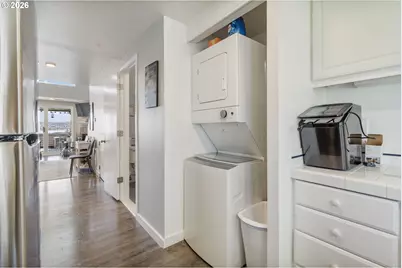 75 N Hayden Bay Dr, Portland, OR 97217 - Photo 13