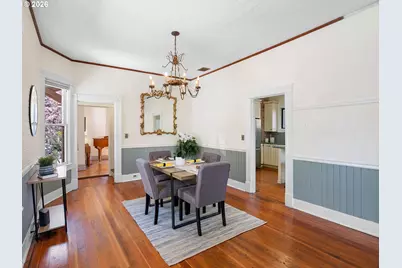 131 NE Tillamook St, Portland, OR 97212 - Photo 13