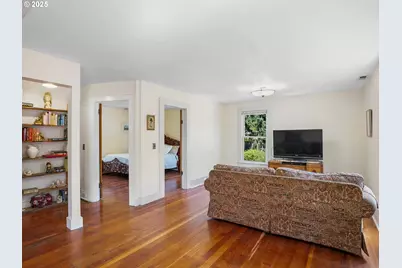 131 NE Tillamook St, Portland, OR 97212 - Photo 27