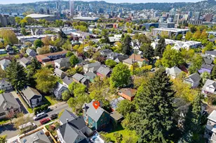 131 NE Tillamook St, Portland, OR 97212 - Photo 41