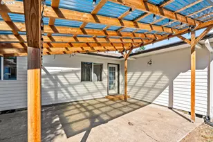 3457 Mahlon Ave, Eugene, OR 97401 - Photo 41