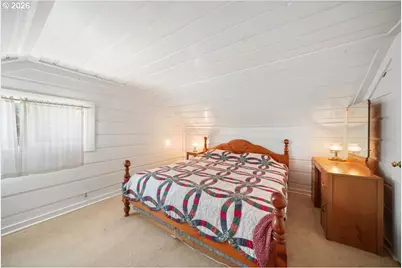 331 Hobbs Ln, Glendale, OR 97442 - Photo 29