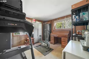 331 Hobbs Ln, Glendale, OR 97442 - Photo 23