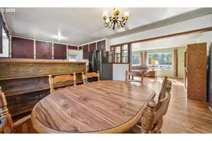 331 Hobbs Ln, Glendale, OR 97442 - Photo 13