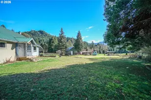 331 Hobbs Ln, Glendale, OR 97442 - Photo 31