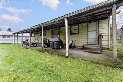 9477 SE Maloney Pl, Happy Valley, OR 97086 - Photo 9