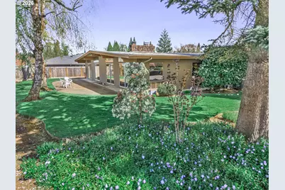 2205 N Country Club Dr, Canby, OR 97013 - Photo 17