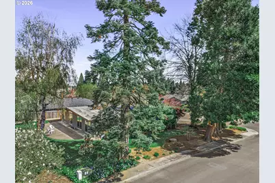 2205 N Country Club Dr, Canby, OR 97013 - Photo 39