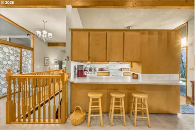 2205 N Country Club Dr, Canby, OR 97013 - Photo 11