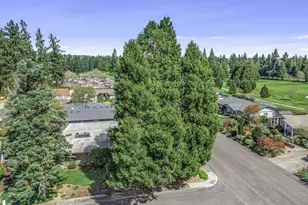 2205 N Country Club Dr, Canby, OR 97013 - Photo 41