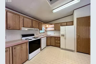 1810 Carter Rd, Hood River, OR 97031 - Photo 19