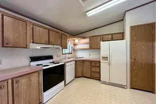 1810 Carter Rd, Hood River, OR 97031 - Photo 19