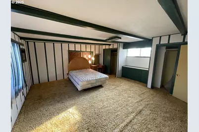 150 E Main St, Ione, OR 97843 - Photo 11