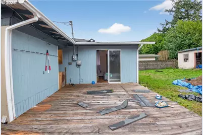 550 N Wasson St, Coos Bay, OR 97420 - Photo 21