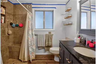 550 N Wasson St, Coos Bay, OR 97420 - Photo 15