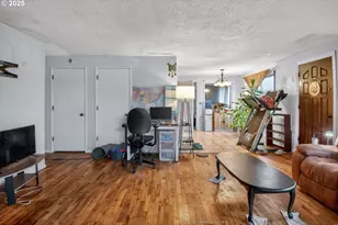 550 N Wasson St, Coos Bay, OR 97420 - Photo 5