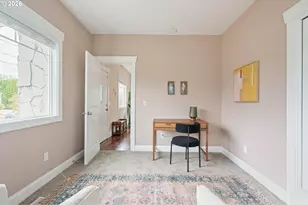 4946 NE 35th Pl, Portland, OR 97211 - Photo 7