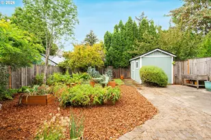 4946 NE 35th Pl, Portland, OR 97211 - Photo 37