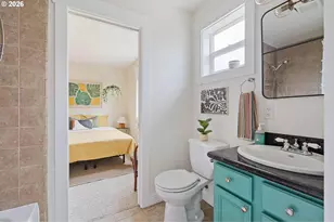 4946 NE 35th Pl, Portland, OR 97211 - Photo 31