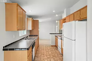 7509 NE 53rd St, Vancouver, WA 98662 - Photo 5